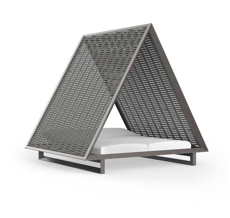 VINEYARD-RAMON-ESTEVE-54325-1